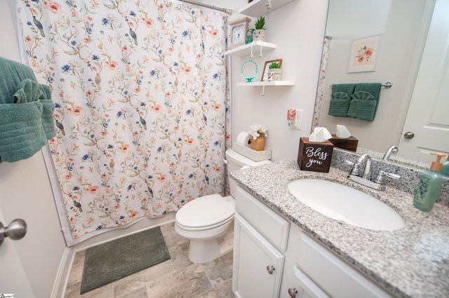 282 Braselton Street, Duncan, SC 29334