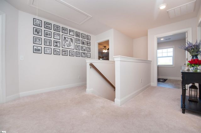 282 Braselton Street, Duncan, SC 29334