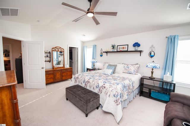 282 Braselton Street, Duncan, SC 29334