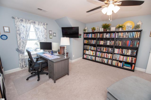 282 Braselton Street, Duncan, SC 29334