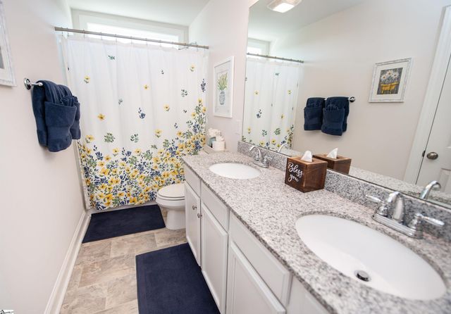 282 Braselton Street, Duncan, SC 29334