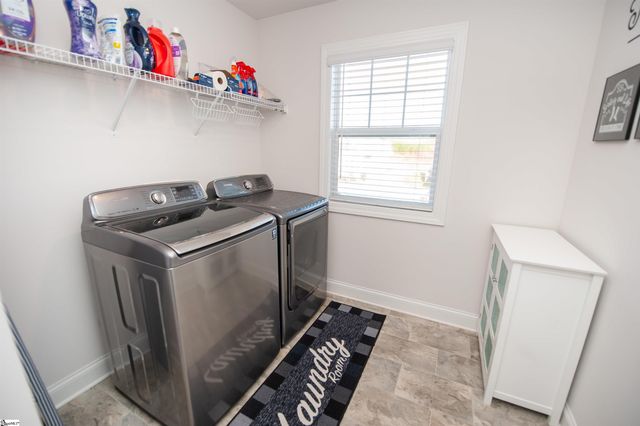 282 Braselton Street, Duncan, SC 29334