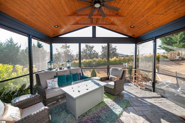 282 Braselton Street, Duncan, SC 29334