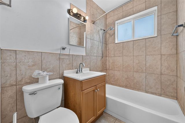 2420 NW 141st St, Opa-locka, FL 33054