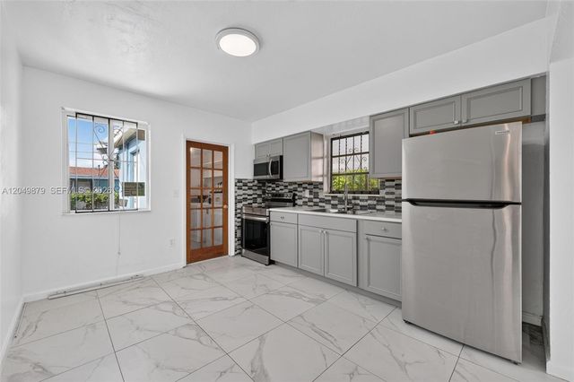 2420 NW 141st St, Opa-locka, FL 33054