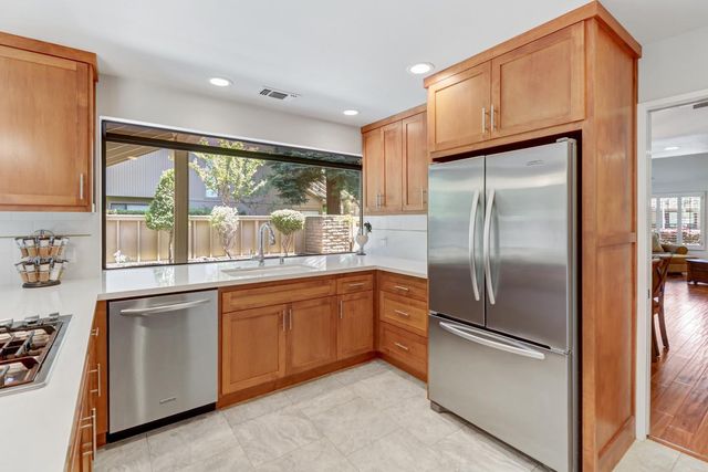 11629 Gold Country Blvd, Gold River, CA 95670