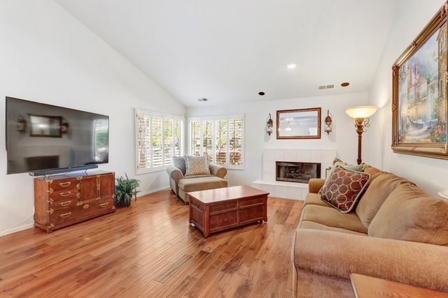 11629 Gold Country Blvd, Gold River, CA 95670