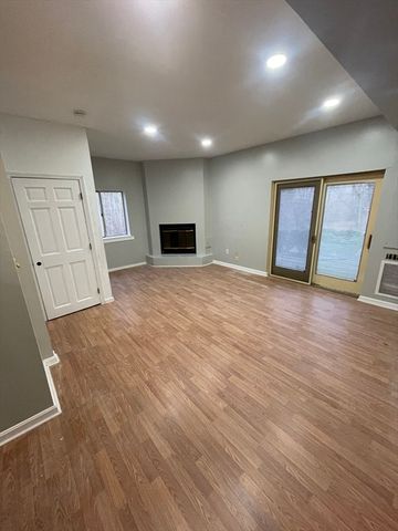 1276 Washington St A, Weymouth, MA 02189