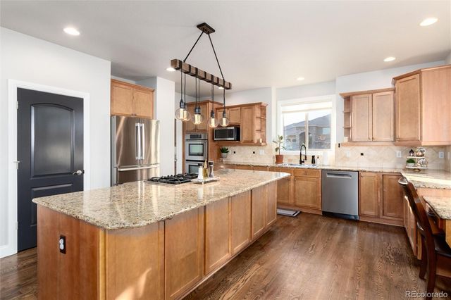 7750 S Blackstone Parkway, Aurora, CO 80016