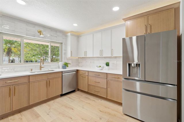1100 CANTERBURY ROAD, Clearwater, FL 33764