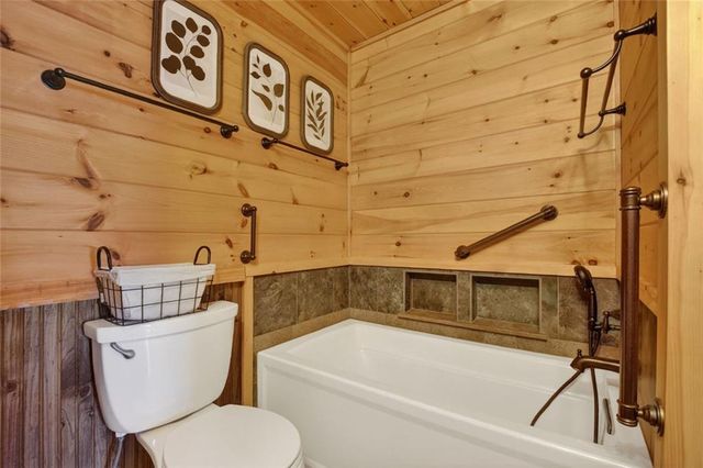 287 Rhonda Lane, Mineral Bluff, GA 30559