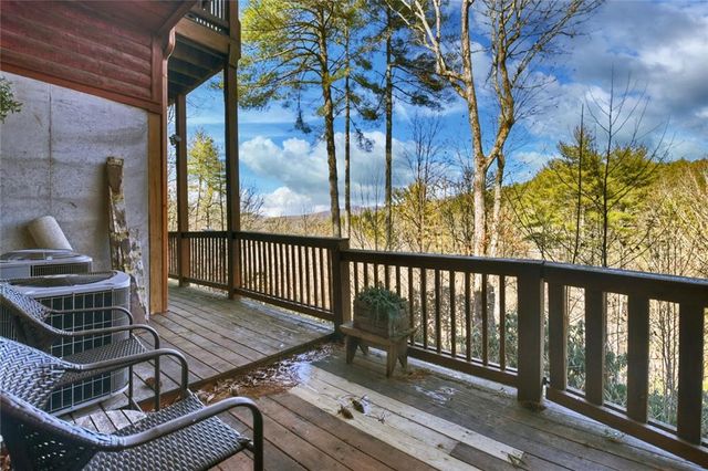 287 Rhonda Lane, Mineral Bluff, GA 30559