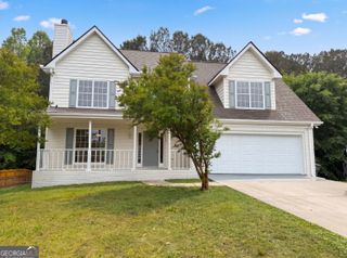 1555 Rose Pointe Drive, Loganville, GA 30052