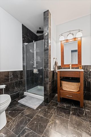 1170 Parklane Circle, Grand Blanc, MI 48439