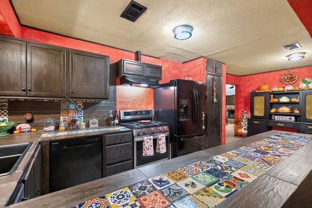 119 Southbrook Circle, Houston, TX 77060