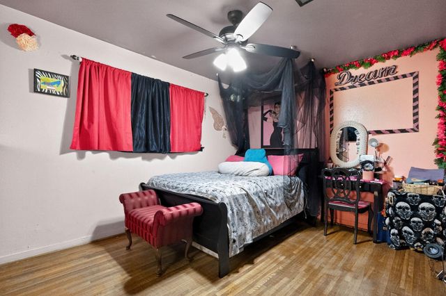 119 Southbrook Circle, Houston, TX 77060