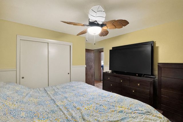 119 Southbrook Circle, Houston, TX 77060