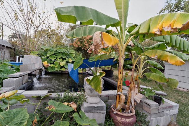 119 Southbrook Circle, Houston, TX 77060