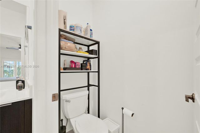 8319 NW 49th St, Doral, FL 33166