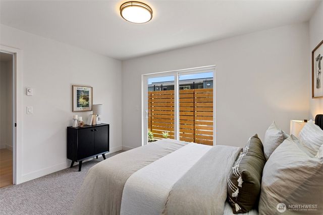 4428 Dayton Avenue N, Seattle, WA 98103