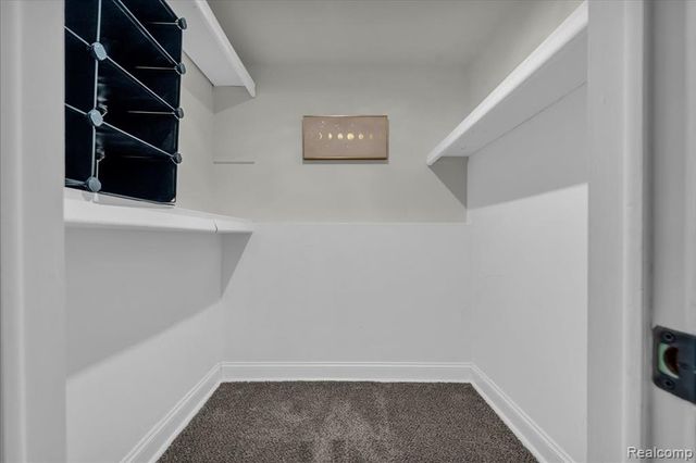 29994 Rambling Road, Southfield, MI 48076