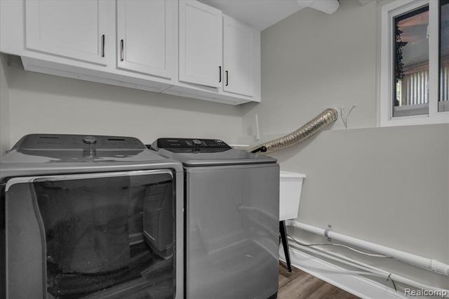 29994 Rambling Road, Southfield, MI 48076