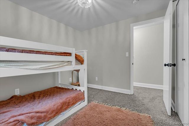 29994 Rambling Road, Southfield, MI 48076