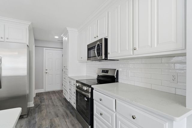 203 Silverbelle Blvd., Longs, SC 29568