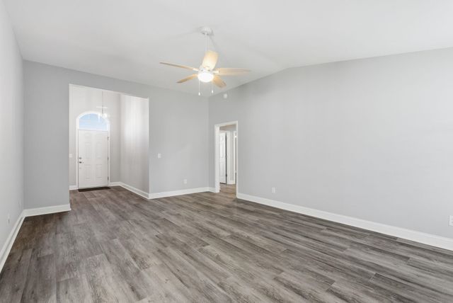 203 Silverbelle Blvd., Longs, SC 29568