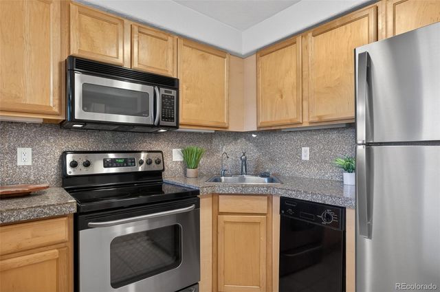 1833 N Williams Street 506, Denver, CO 80218