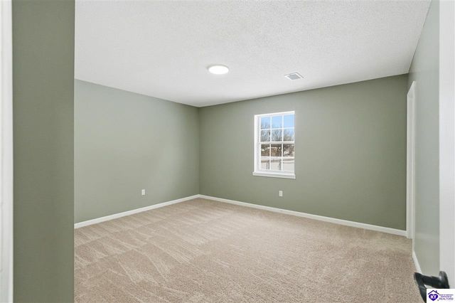 450 Pearman Avenue, Radcliff, KY 40160