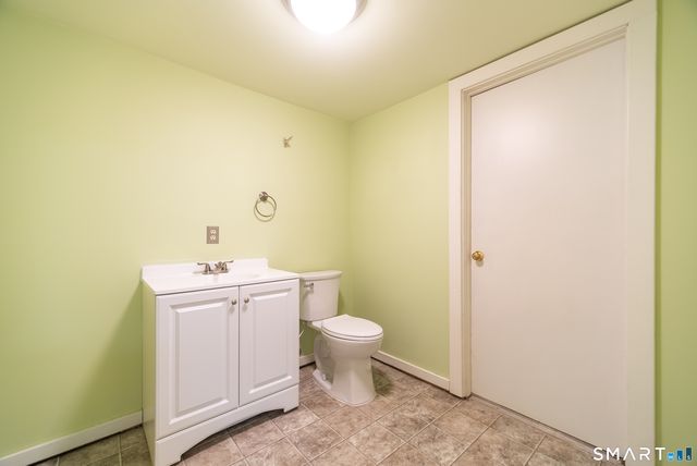 108 Wayne Lane, Meriden, CT 06450