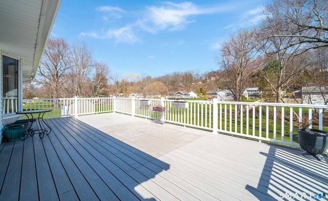 108 Wayne Lane, Meriden, CT 06450