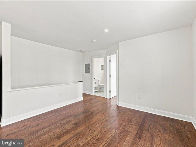 7134 GUYER AVE, Philadelphia, PA 19153