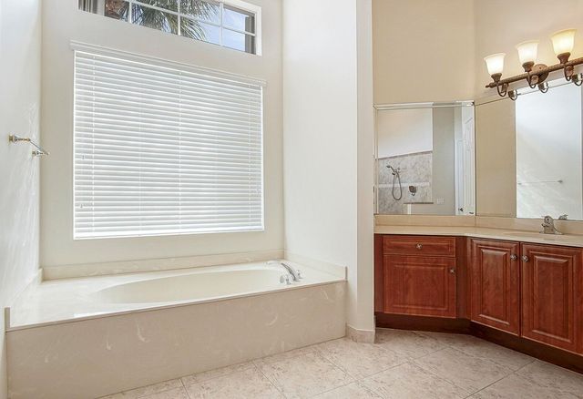 181 NW Magnolia Lakes Boulevard, Port St Lucie, FL 34986