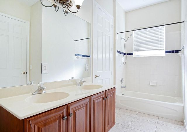 181 NW Magnolia Lakes Boulevard, Port St Lucie, FL 34986