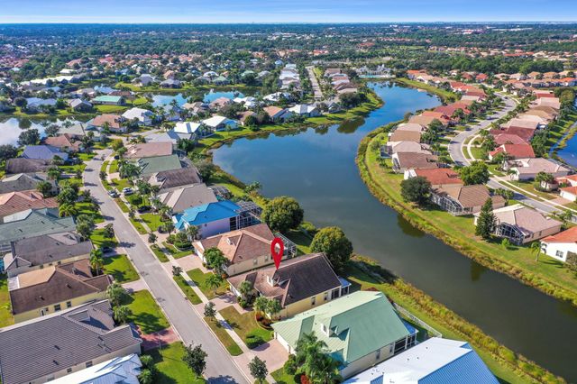 181 NW Magnolia Lakes Boulevard, Port St Lucie, FL 34986