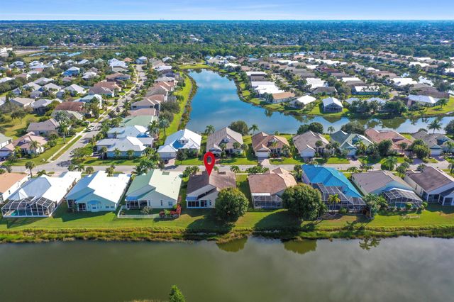 181 NW Magnolia Lakes Boulevard, Port St Lucie, FL 34986