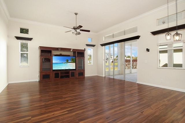 181 NW Magnolia Lakes Boulevard, Port St Lucie, FL 34986