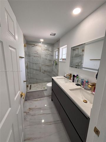 1114 Tupelo Way, Weston, FL 33327