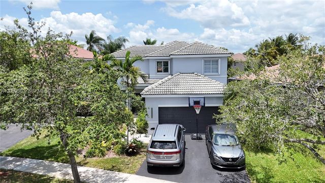 1114 Tupelo Way, Weston, FL 33327