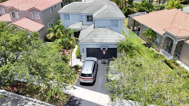 1114 Tupelo Way, Weston, FL 33327