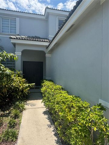 1114 Tupelo Way, Weston, FL 33327