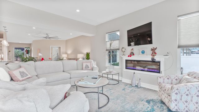 259 Pilot House Dr., Myrtle Beach, SC 29577