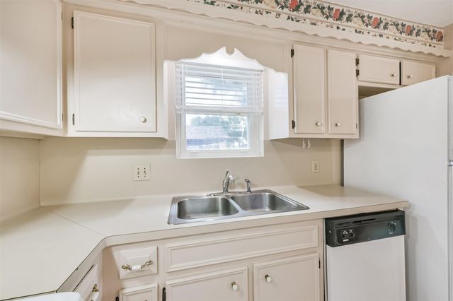 4151 Alecia Drive, Pasadena, TX 77503