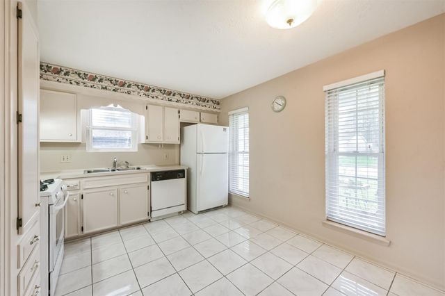 4151 Alecia Drive, Pasadena, TX 77503