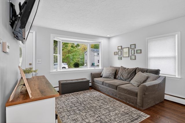31 Mount View Dr., Clinton, MA 01510