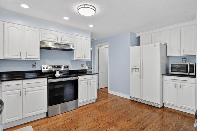 31 Mount View Dr., Clinton, MA 01510