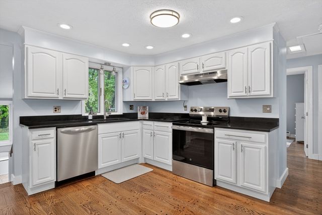 31 Mount View Dr., Clinton, MA 01510
