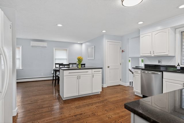 31 Mount View Dr., Clinton, MA 01510